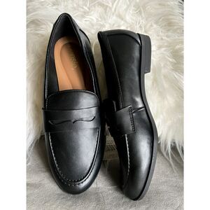 Kensie Ladies Penny Loafers Size 7.5